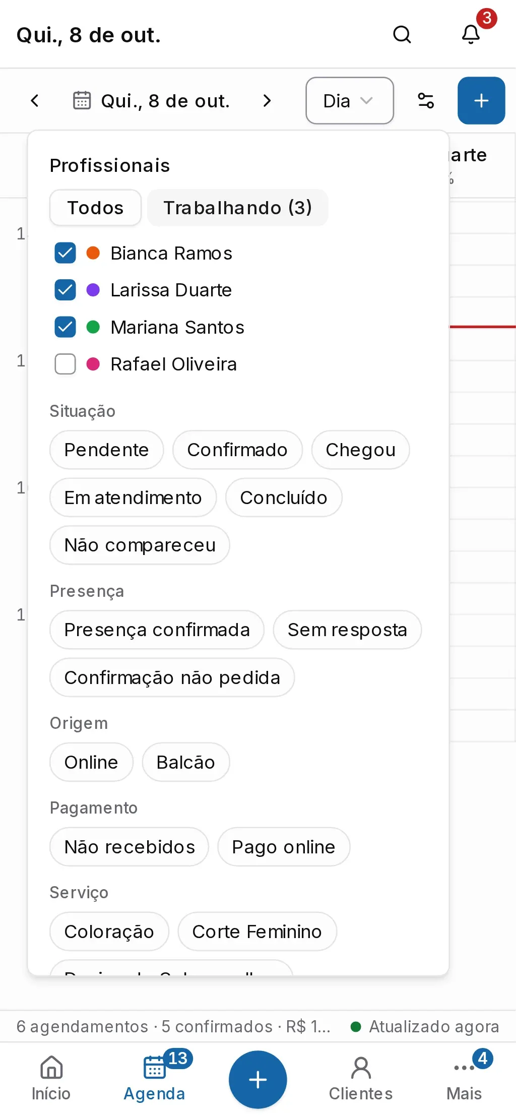 Filtros da agenda abertos, com situação, presença, origem, pagamento e serviço (no celular)